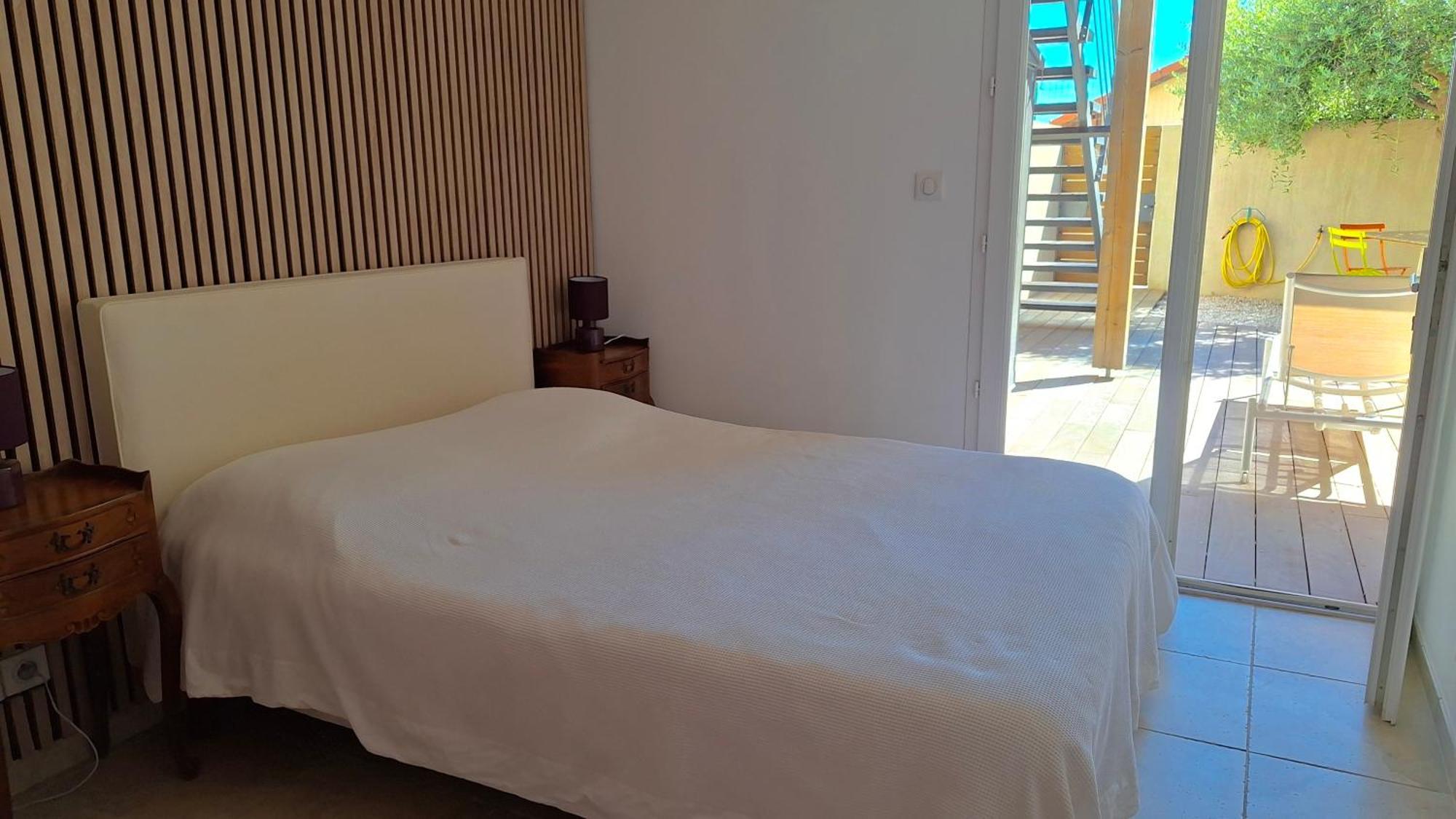 Cassis, le Grand Bleu, triplex vue mer, port plage 10mn à pieds Exterior foto